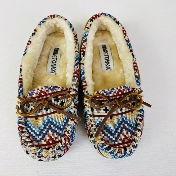 Minnetonka Mosaic Cally Hard Sole Moccasin Slippers Size 5 - Picture 1 of 7